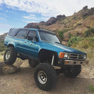 Illustration for article titled For $8,000, This 1987 Toyota 4Runner Hides Something Supra